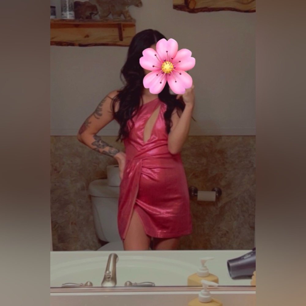Revolve - Shimmer Pink Party/Club Dress - Open Back - Size S - Picture 6 of 7